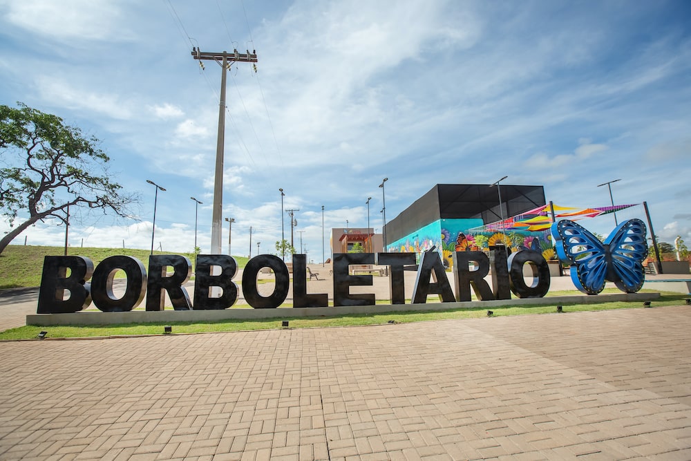 Entrada do Borboletário de Urânia